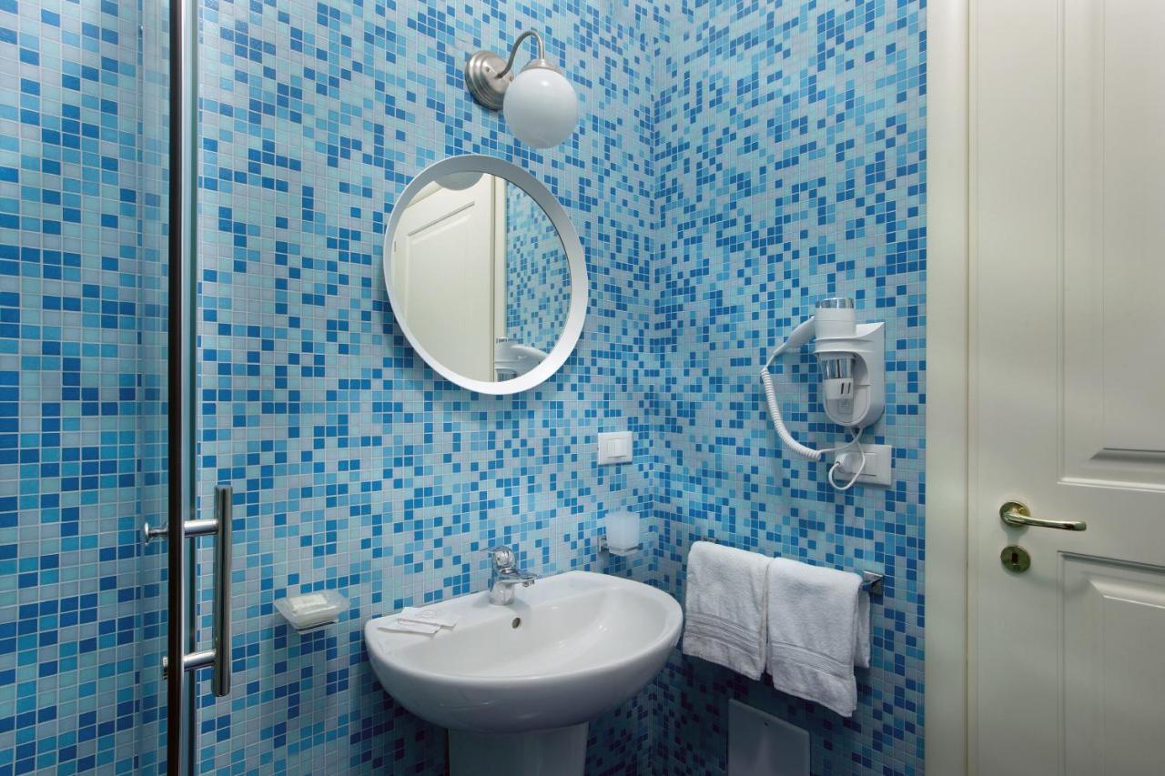 Palazzo Sant'Antonio Hotel Naples Luaran gambar