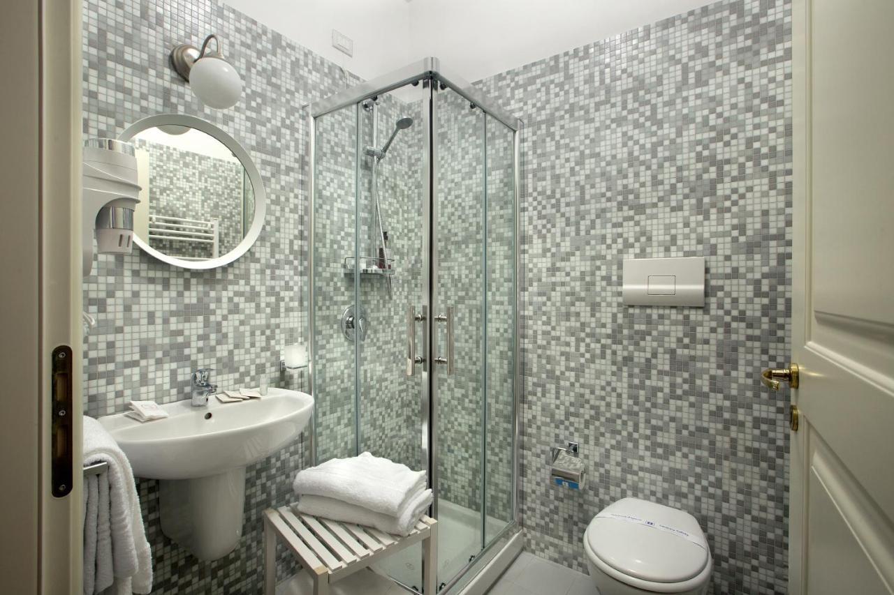 Palazzo Sant'Antonio Hotel Naples Luaran gambar