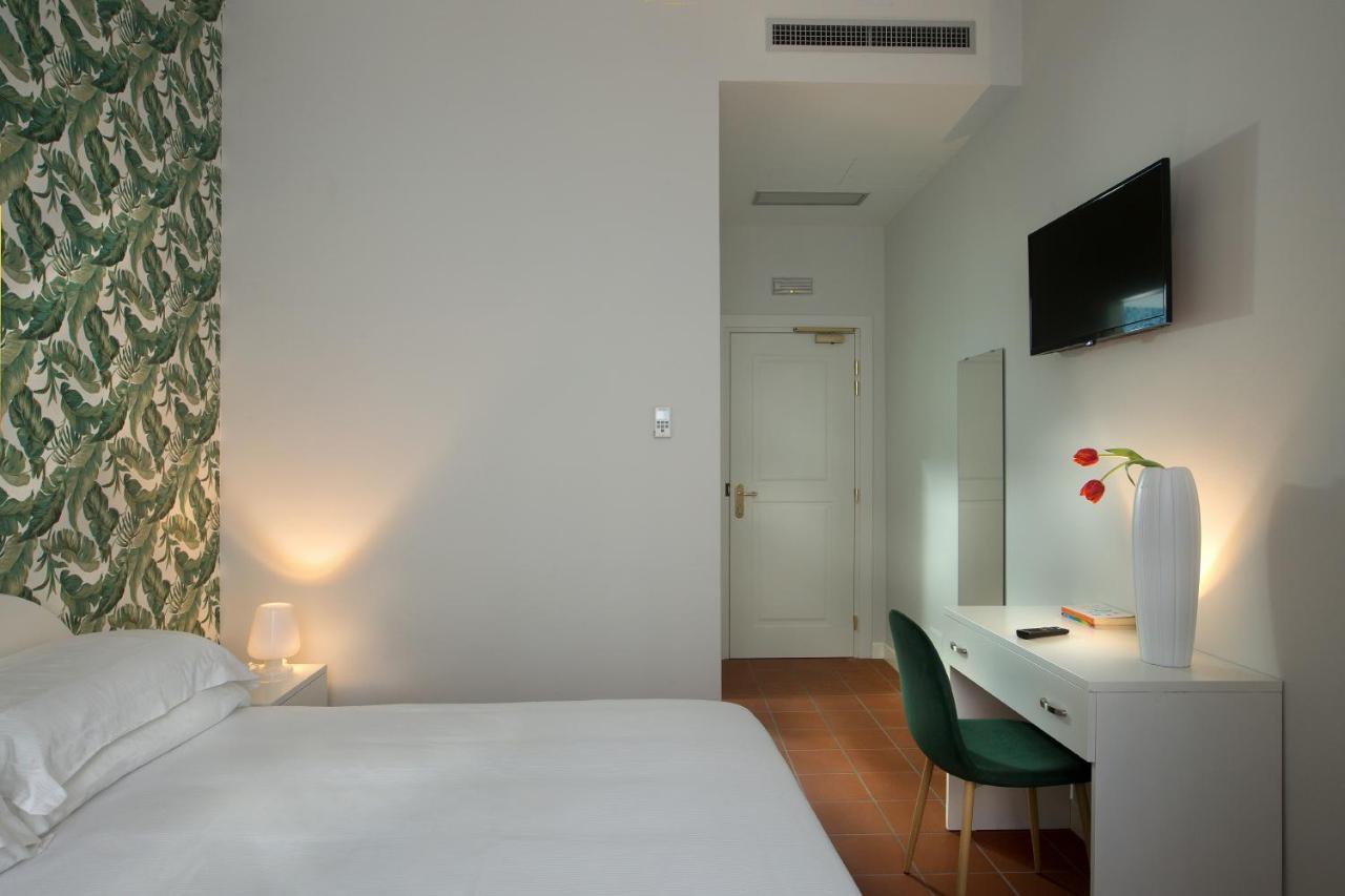 Palazzo Sant'Antonio Hotel Naples Luaran gambar